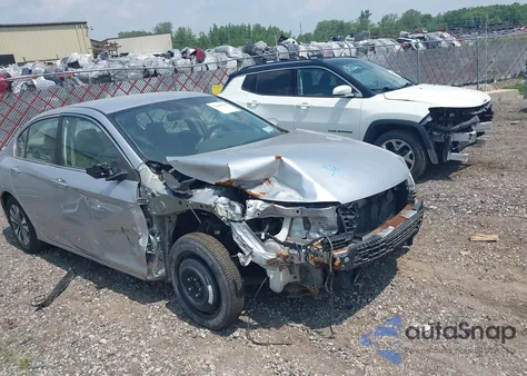 2013 Honda Accord Lx z USA, uszkodzony, nr VIN 1HGCR2F33DA096448